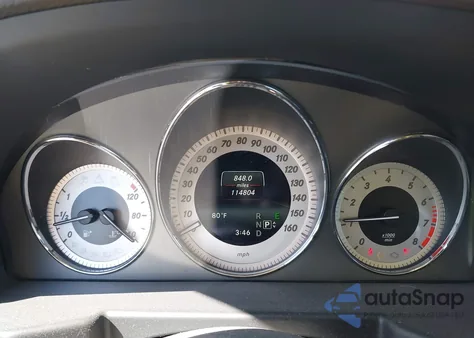 2015 Mercedes-Benz Glk 350 4Matic z USA, uszkodzony, nr VIN WDCGG8JBXFG374943